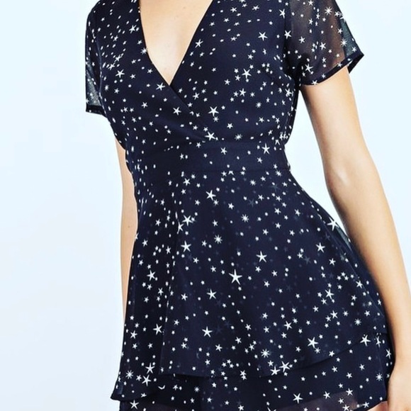 🌟 Seeing stars 🌟 Star print romper/dress - Picture 2 of 2